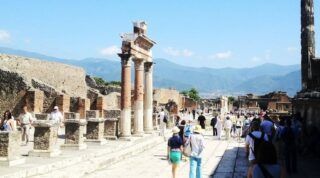 Normas oficiales para visitar Pompeya