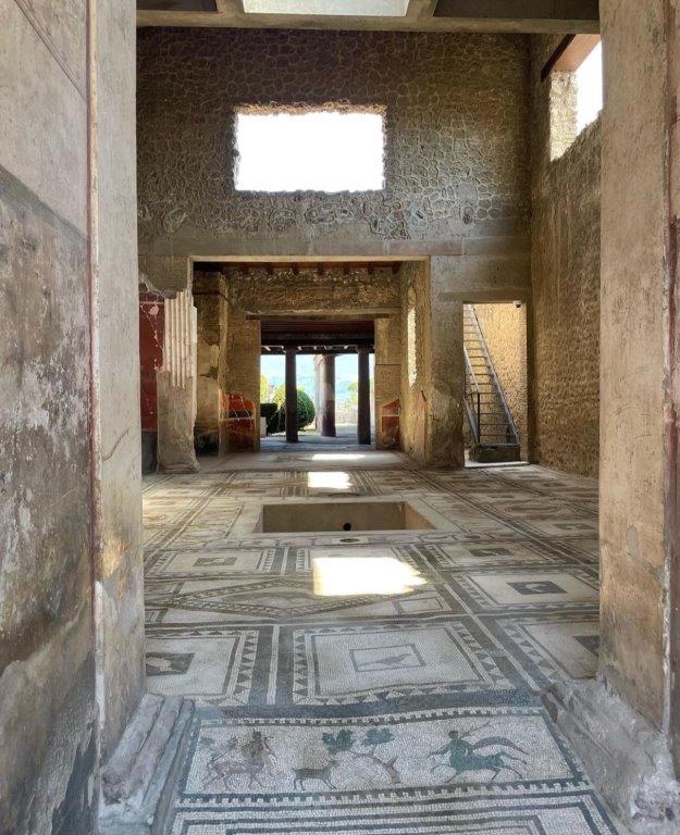 Zona arqueológica de Pompeya con excavaciones romanas